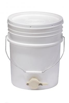 Beekeeping 5 Gal Plastic Bucket
